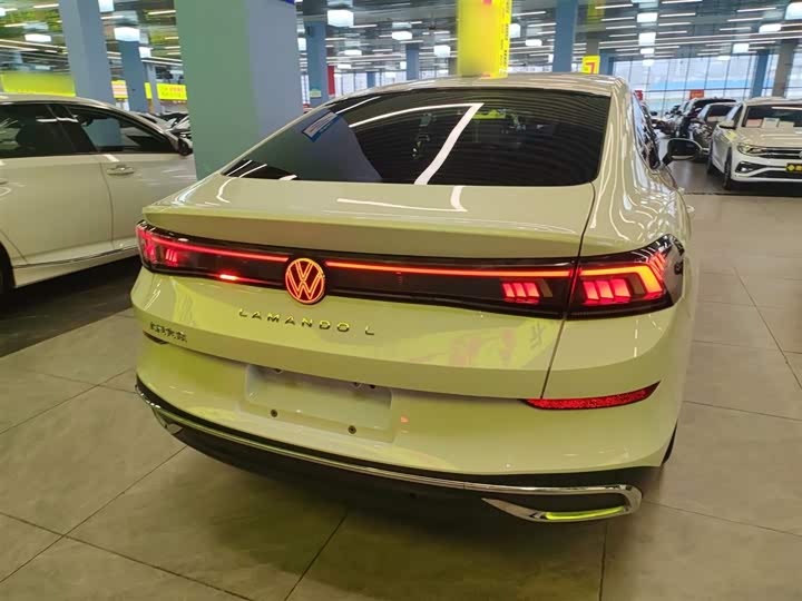 Фото 6 - Volkswagen Lamando L