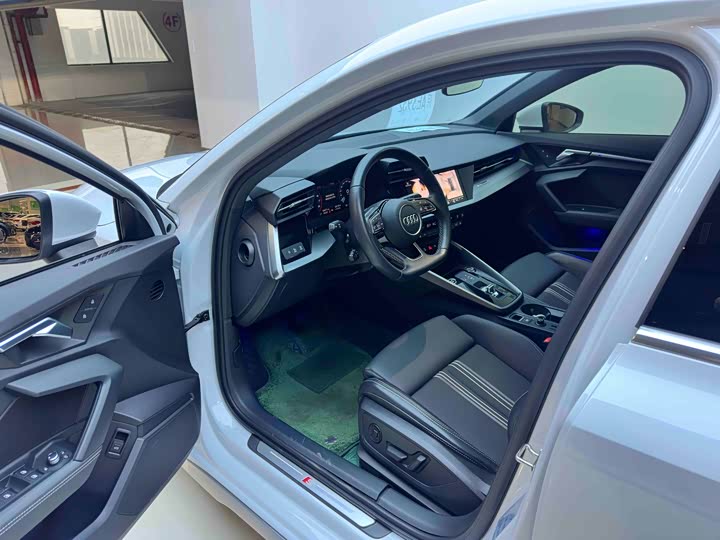 Фото 9 - Audi A3