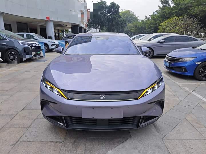 Фото 3 - BYD Han