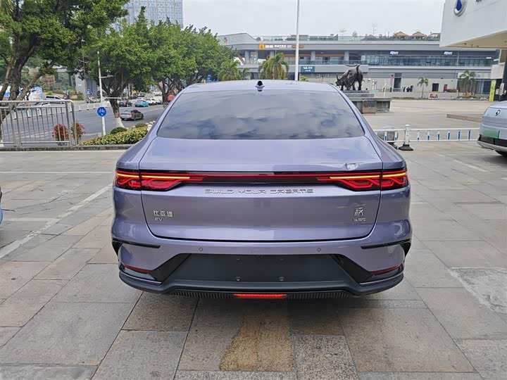 Фото 6 - BYD Han