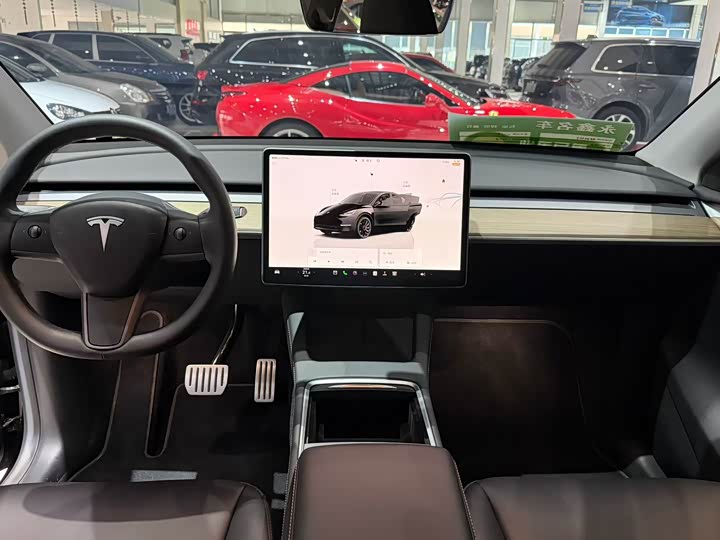 Фото 5 - Tesla Model Y