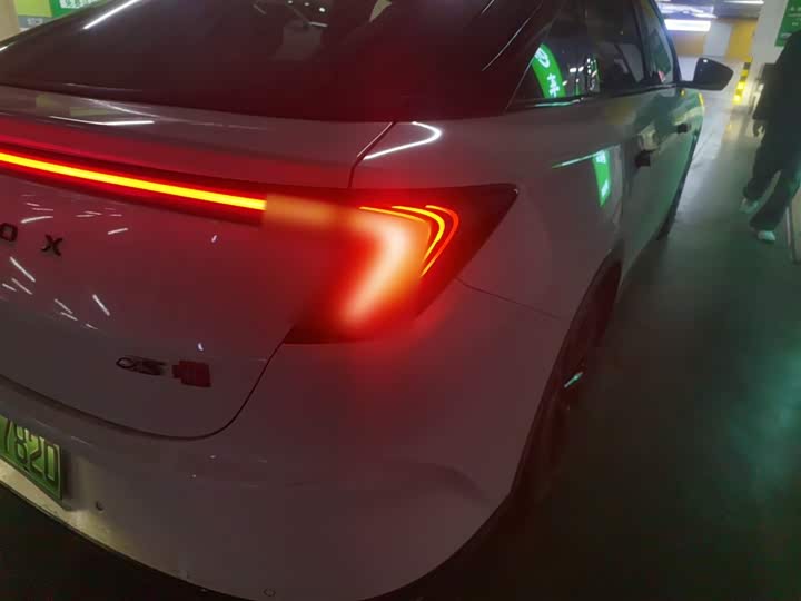 Фото 8 - BAIC Arcfox Alpha S