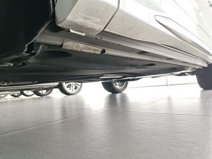 Фото 8 - Audi Q3