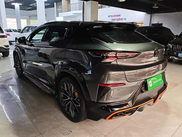 Фото 5 - Changan UNI-T