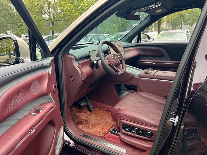 Фото 9 - Voyah Taishan