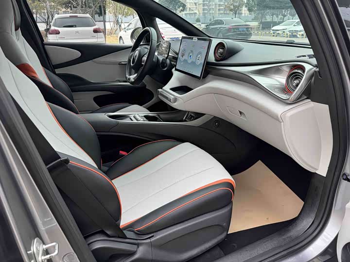 Фото 5 - BYD Dolphin