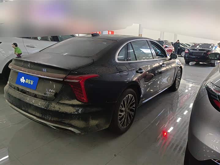 Фото 3 - Hongqi H5