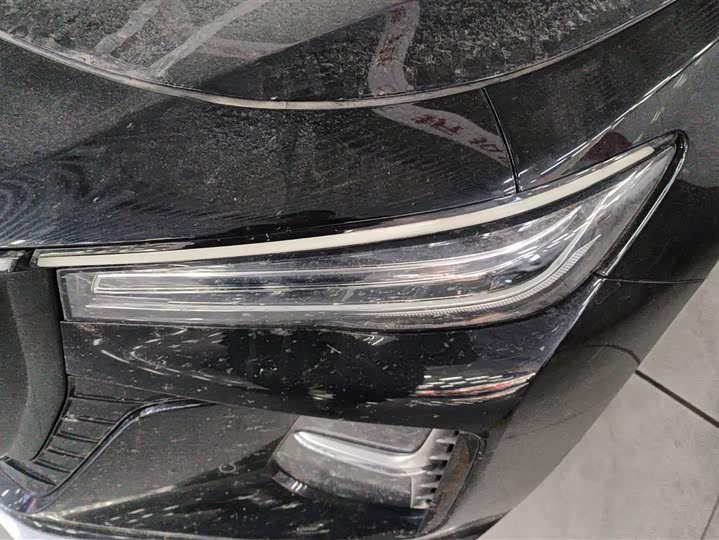 Фото 5 - Hongqi H5