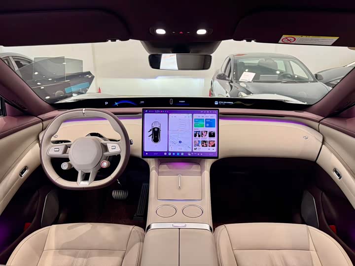 Фото 9 - Xiaomi YU7