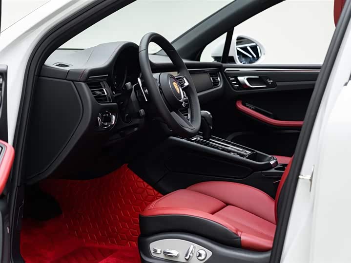 Фото 9 - Porsche Macan