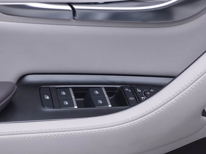 Фото 5 - BYD Song Plus Hybrid/EV