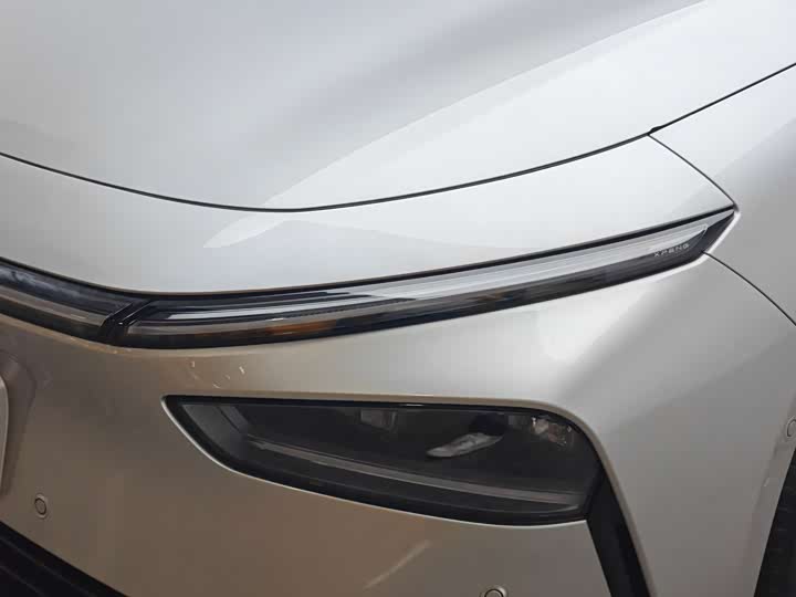 Фото 8 - XPeng F57