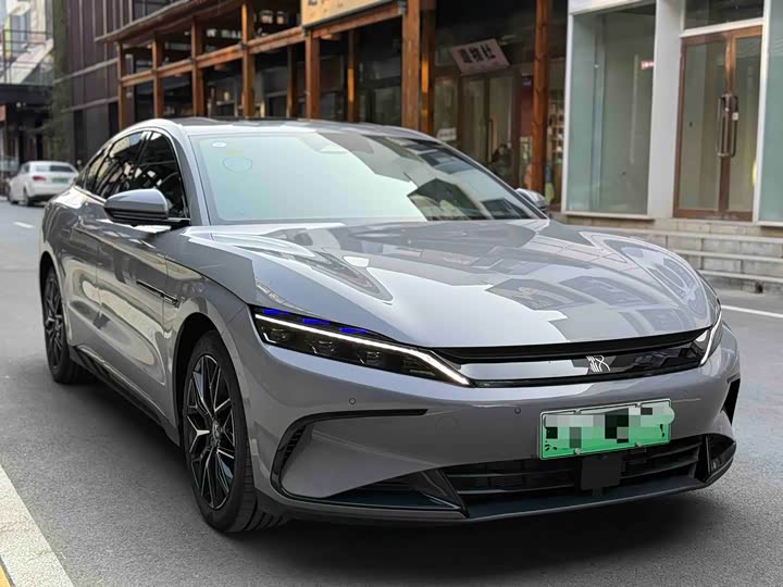 Фото 3 - BYD Han