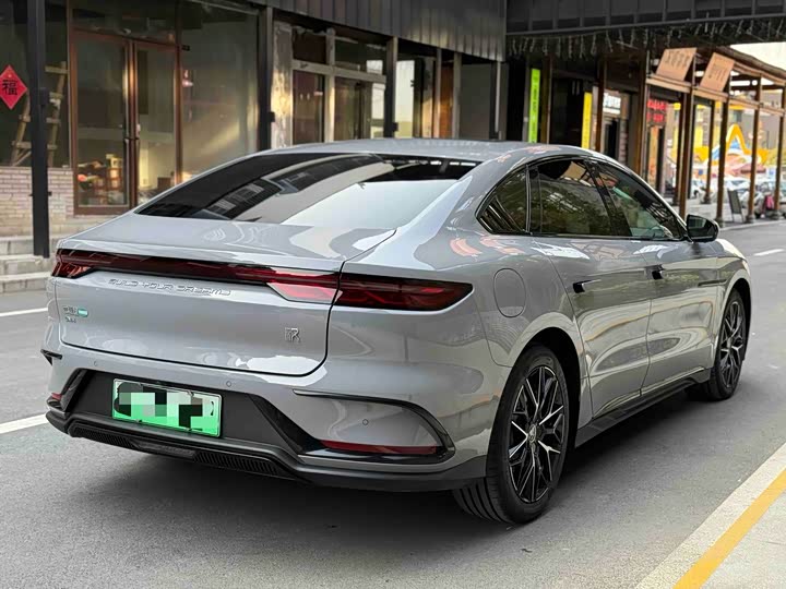 Фото 4 - BYD Han