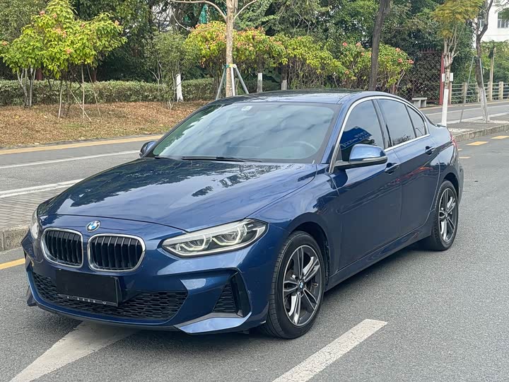 Фото 1 - BMW 1 Series