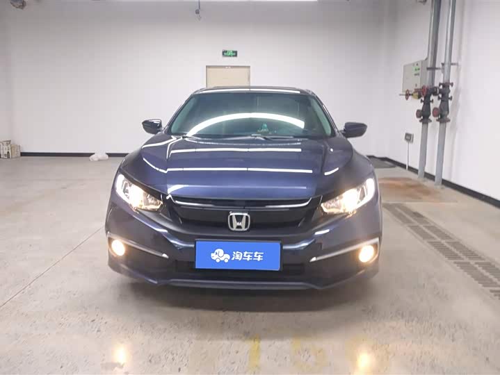 Фото 2 - Honda Civic