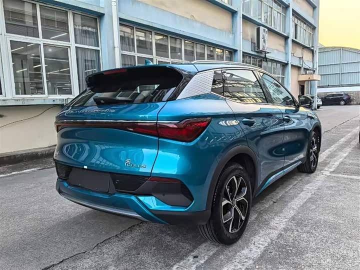 Фото 8 - BYD Yuan Plus