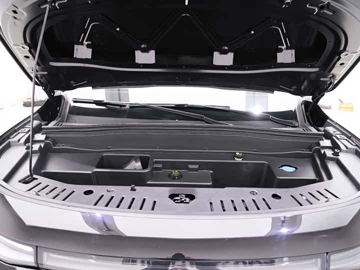 Фото 4 - Leapmotor B10