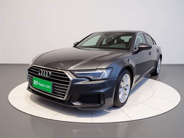 Фото 2 - Audi A6L