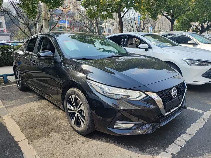 Фото 4 - Nissan Sylphy