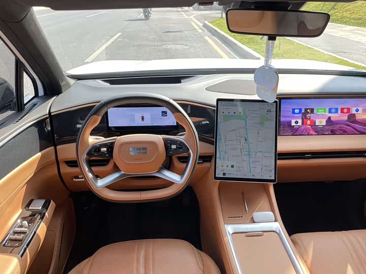 Фото 9 - Geely Galaxy L7