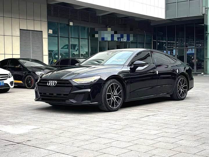 Фото 1 - Audi A7