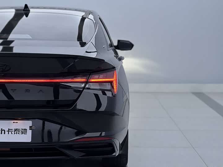 Фото 6 - Hyundai Elantra N line