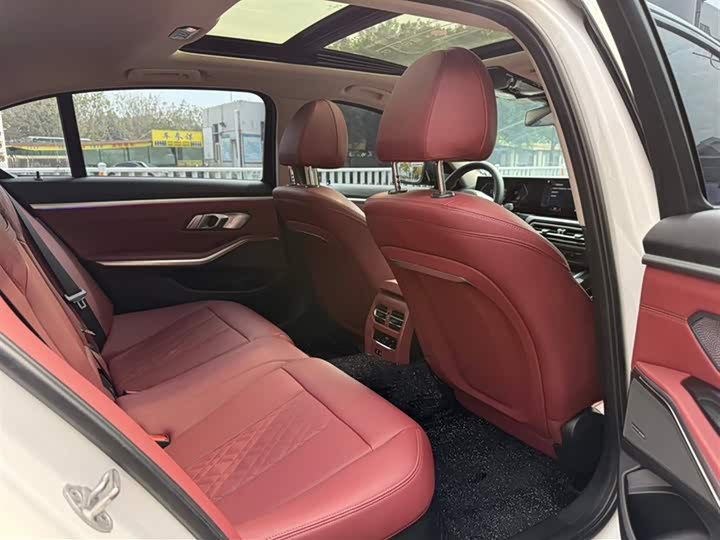 Фото 6 - BMW 3 Series