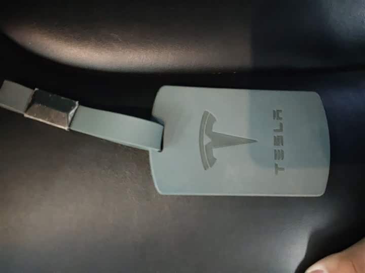 Фото 9 - Tesla Model Y