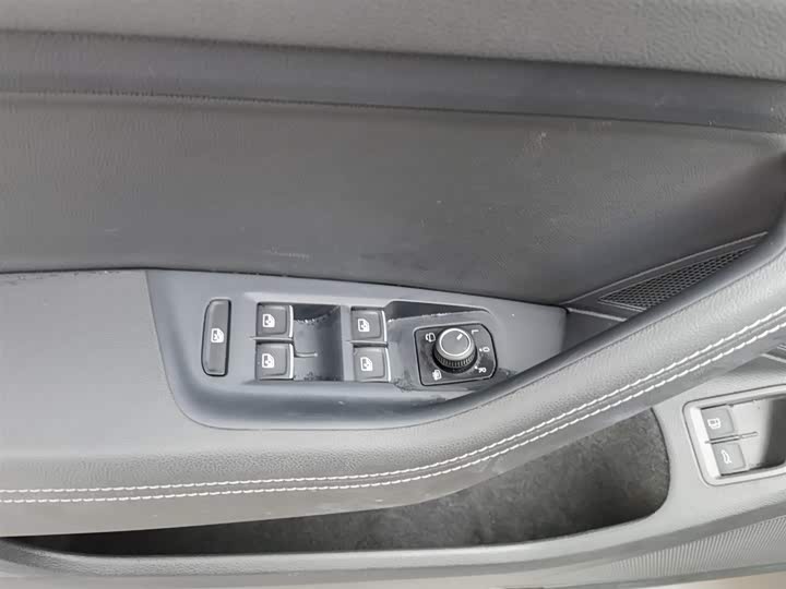 Фото 9 - Volkswagen Magotan GTE Hybrid