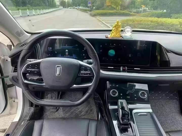 Фото 4 - Bestune B70