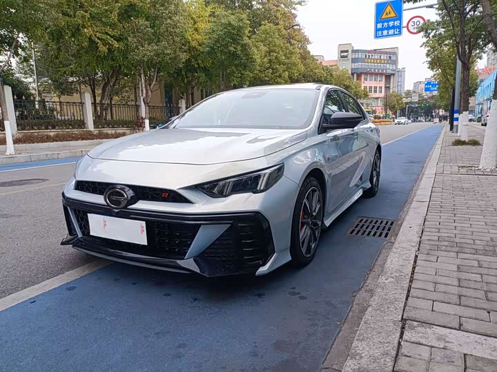 Фото 1 - GAC Trumpchi Empow R