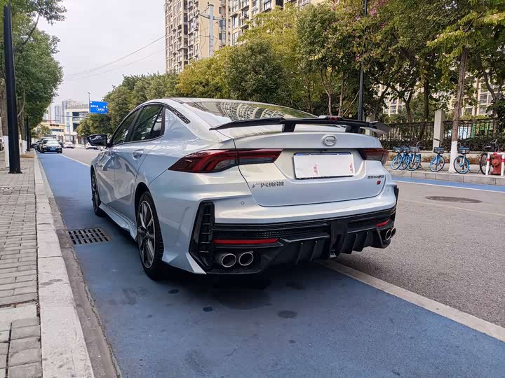 Фото 4 - GAC Trumpchi Empow R