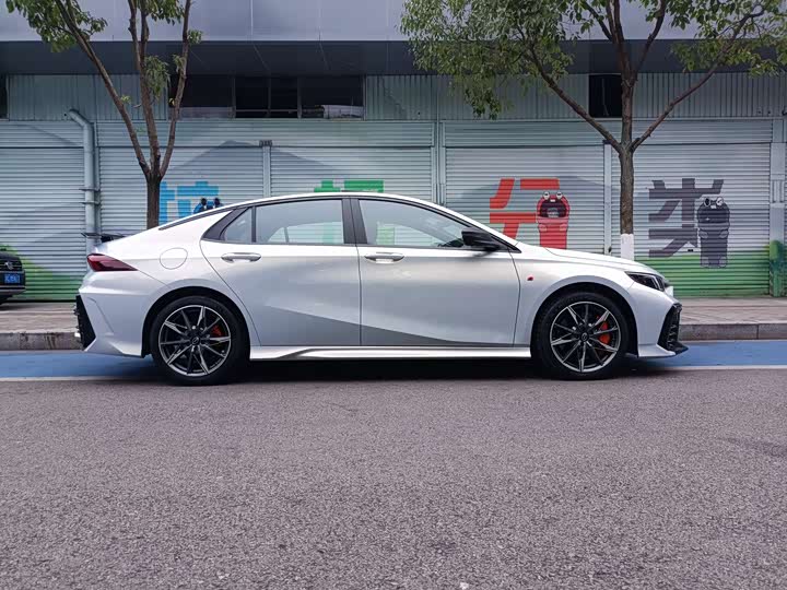 Фото 8 - GAC Trumpchi Empow R