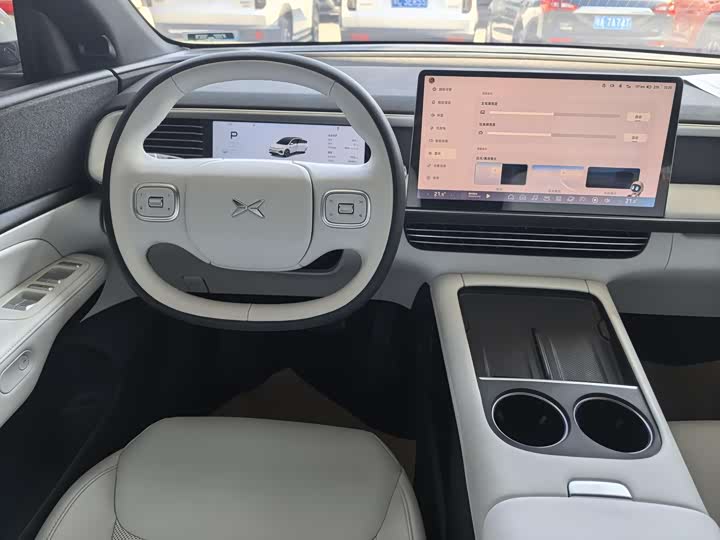 Фото 9 - XPeng G6