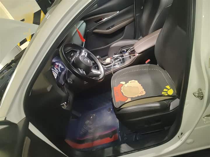 Фото 8 - Mazda CX-30