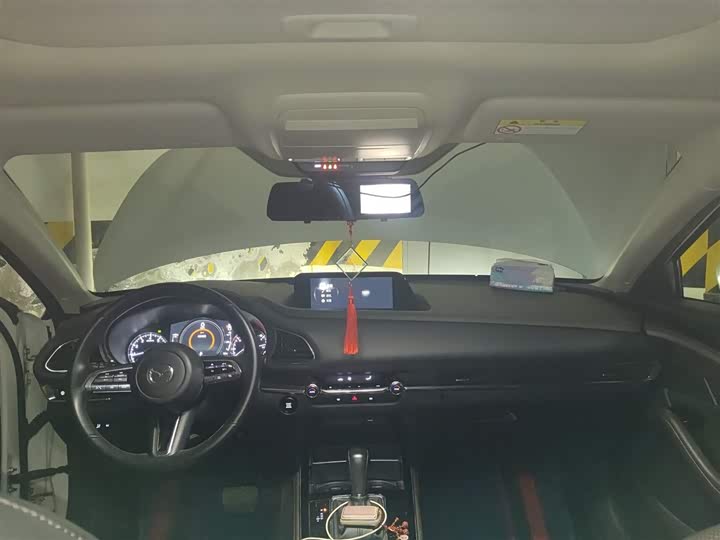 Фото 9 - Mazda CX-30