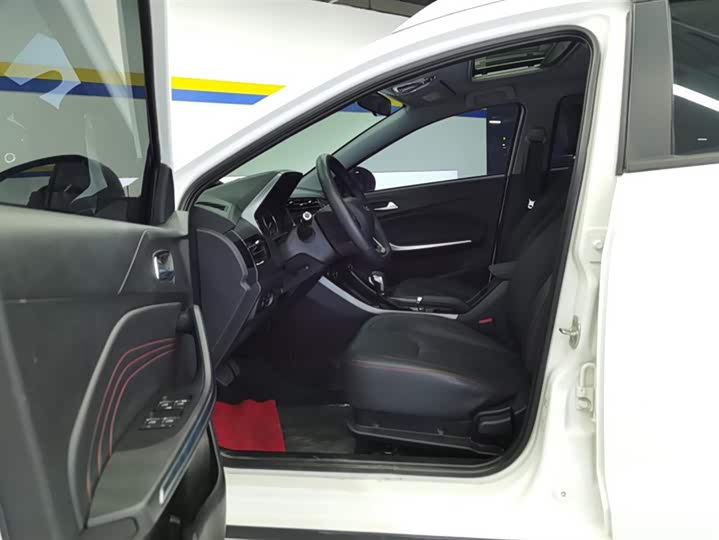 Фото 9 - Chery Tiggo 3x