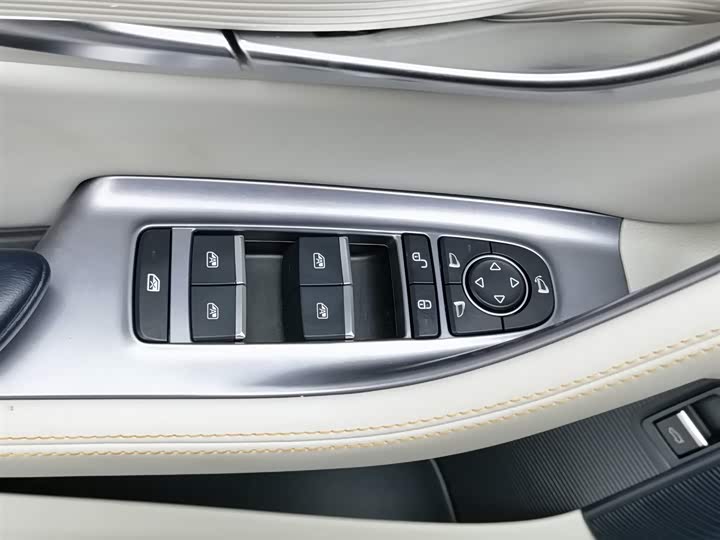 Фото 9 - BYD Song Plus Hybrid/EV