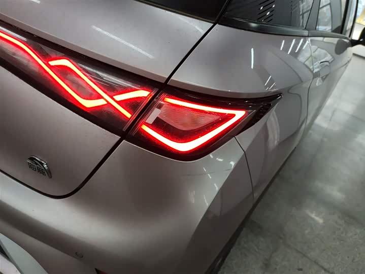 Фото 8 - BYD Dolphin