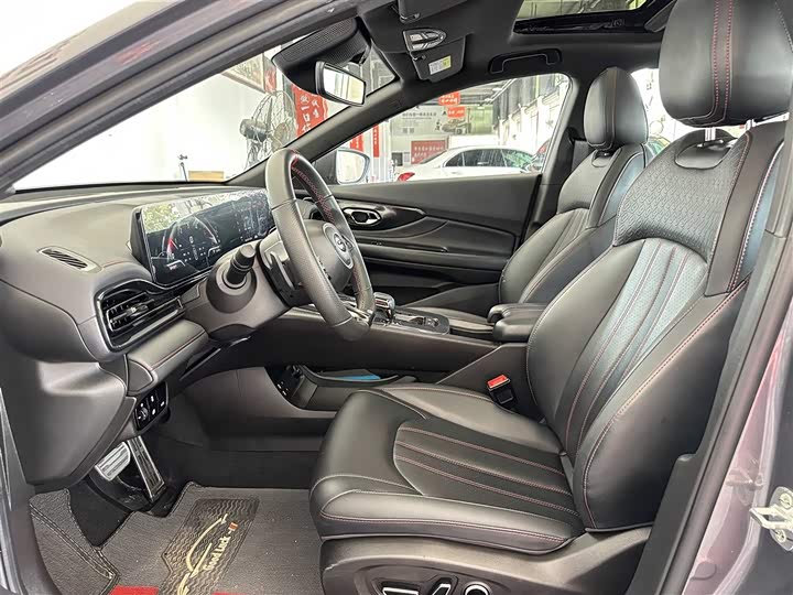 Фото 4 - GAC Trumpchi Empow R