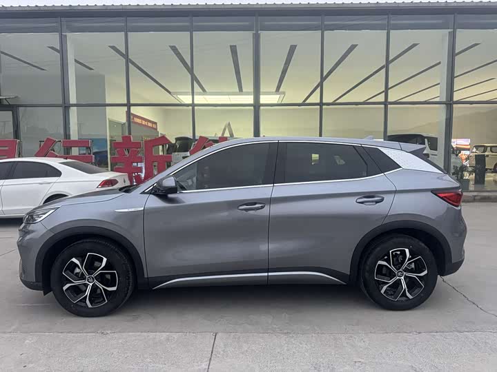 Фото 5 - BYD Yuan Plus