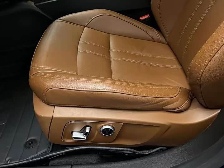 Фото 4 - Maserati Ghibli