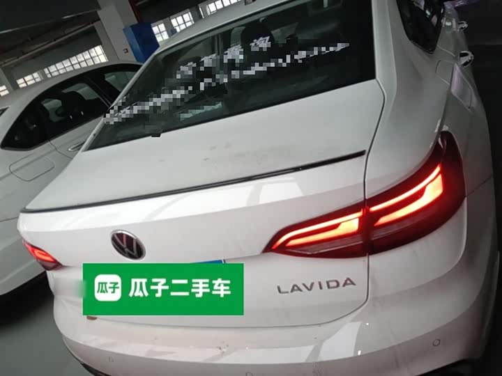 Фото 6 - Volkswagen Lavida