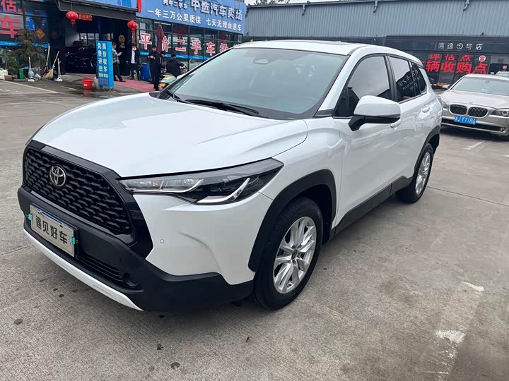 Фото 1 - Toyota Corolla Cross