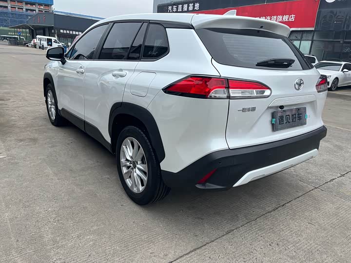 Фото 7 - Toyota Corolla Cross