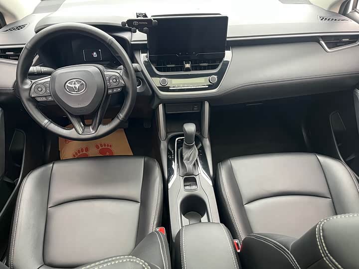 Фото 9 - Toyota Corolla Cross