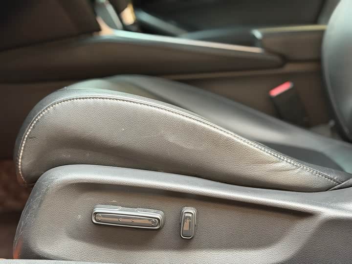 Фото 5 - Honda Accord