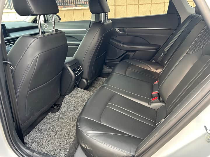 Фото 5 - Hyundai Sonata N Line