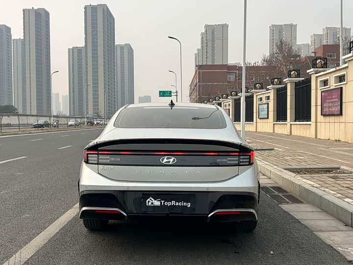 Фото 8 - Hyundai Sonata N Line